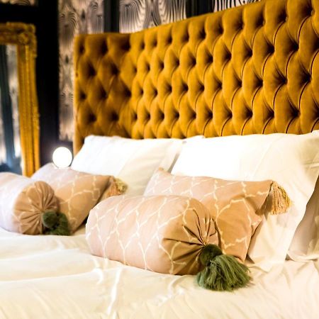 Maison Parfaite Yo1 - Exquisite 400 Year Old, City Centre Townhouse 约克 外观 照片