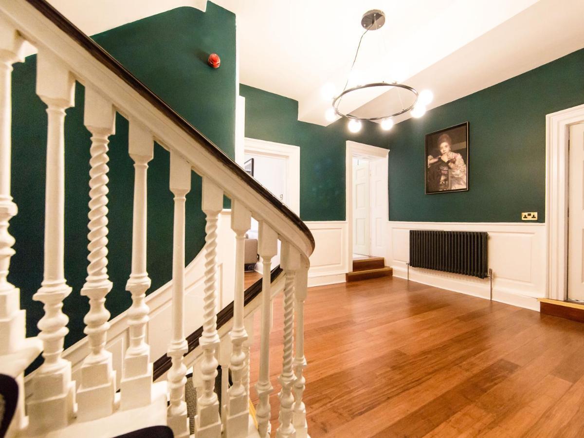 Maison Parfaite Yo1 - Exquisite 400 Year Old, City Centre Townhouse 约克 外观 照片