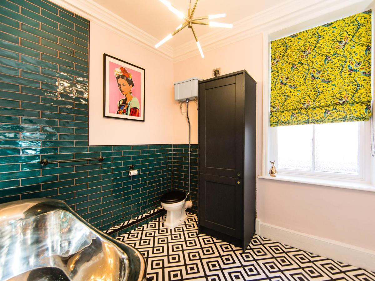 Maison Parfaite Yo1 - Exquisite 400 Year Old, City Centre Townhouse 约克 外观 照片