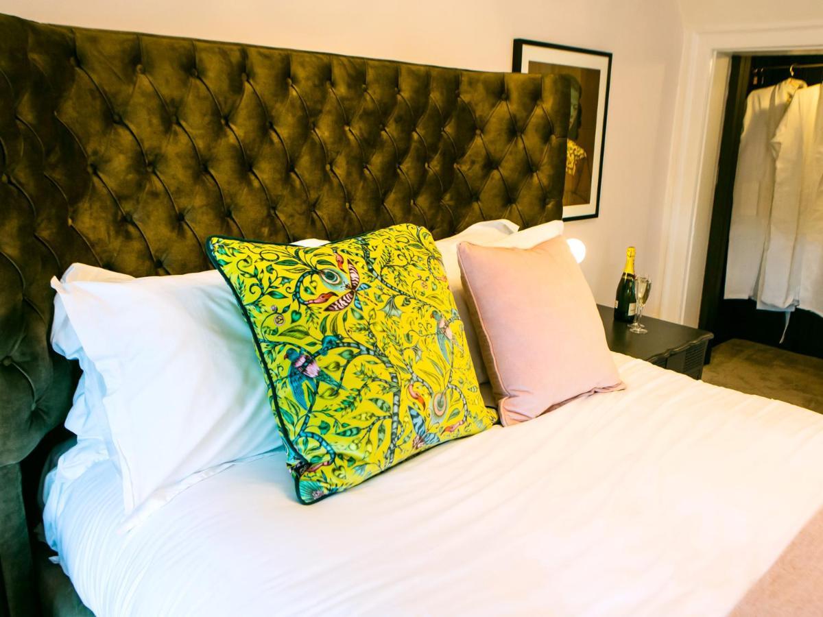 Maison Parfaite Yo1 - Exquisite 400 Year Old, City Centre Townhouse 约克 外观 照片